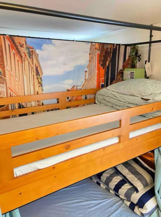 Minato Hostel โยโกฮาม่า ภายนอก รูปภาพ